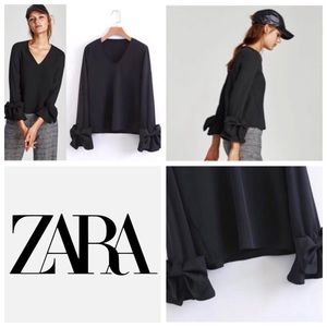 - NEW!!! Zara V neck blouse with bow sleeve XS